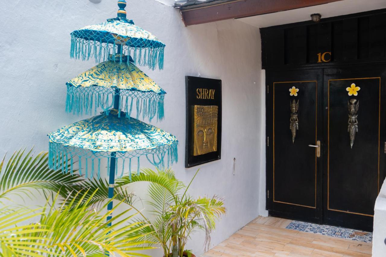 Shray Villa. Legian